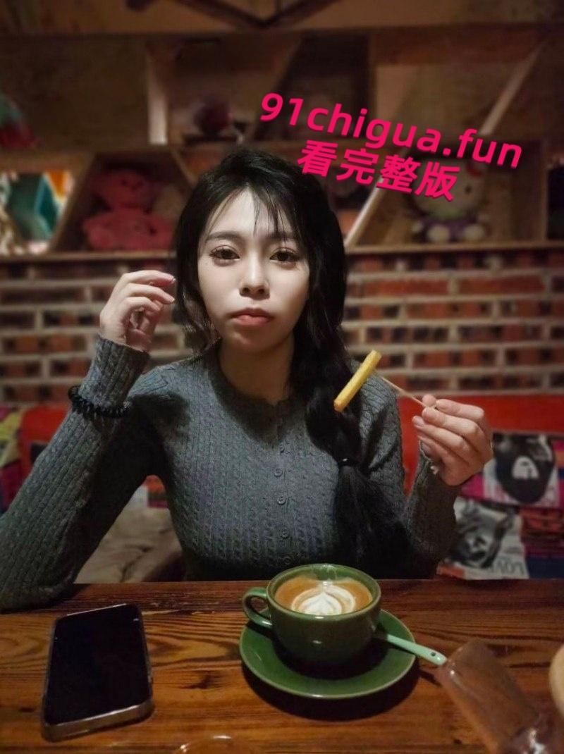 黑龙江哈尔滨口腔护士【孙梦涵】下海卖逼不惜花20万整容，摇身一变成凤凰后疯狂捞金敛财！-5