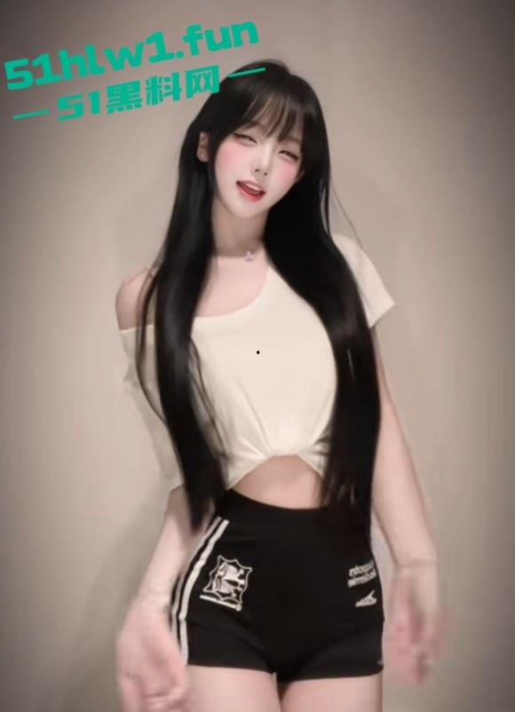 抖音百万粉丝擦边女网红【童锣烧 】微密圈大尺度作品流出 白丝肥臀顶级蜂腰简直太绝了！-10