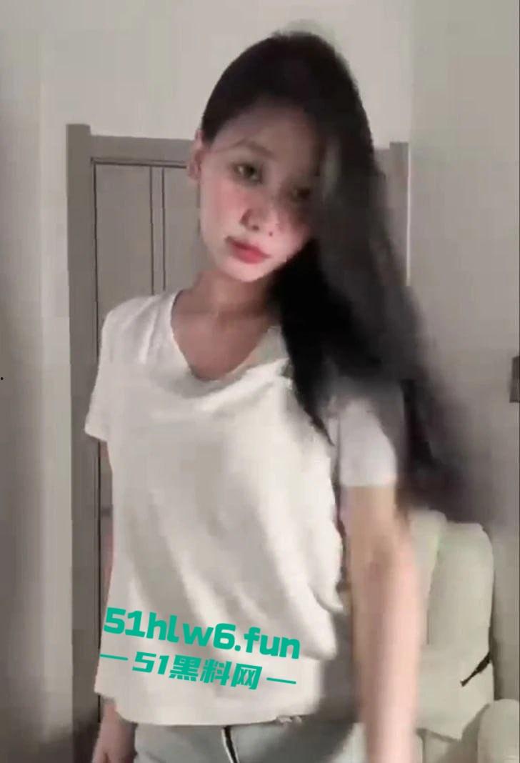 抖音三十万粉丝骚母狗，御姐主播【pop】1对1裸聊流出，私下主动骑乘淫叫声连绵不绝！-2