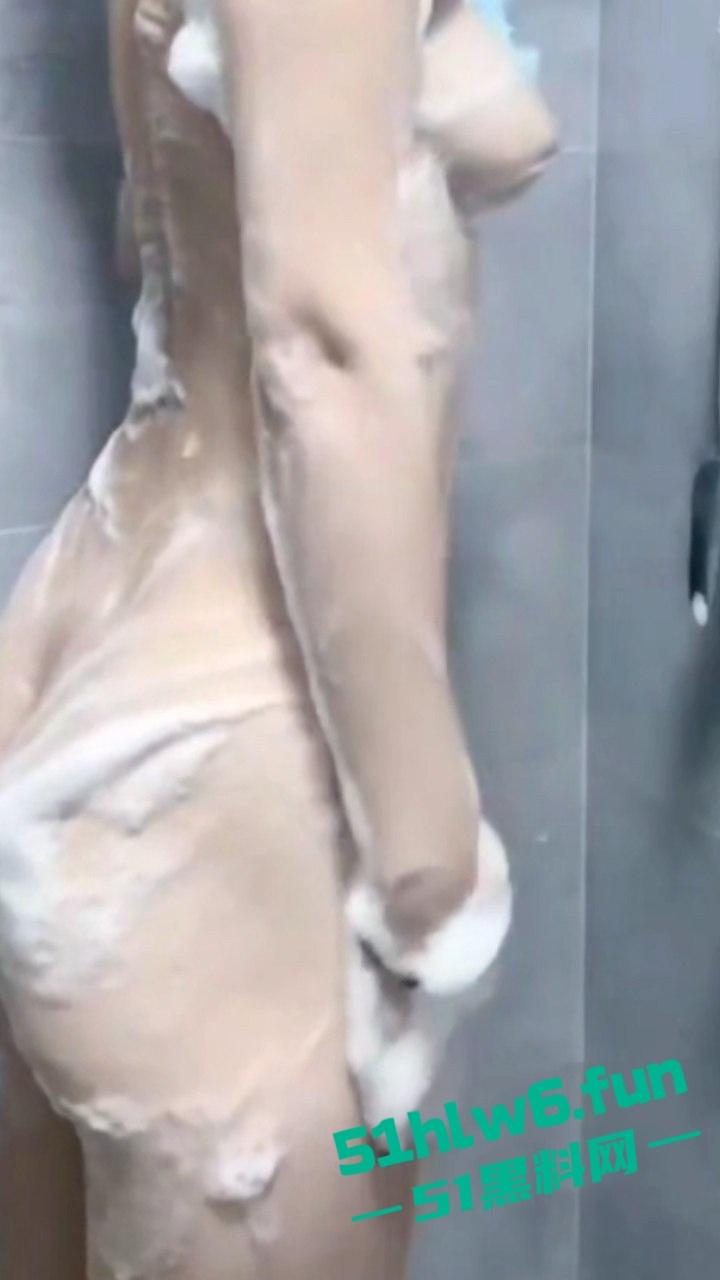 抖音三十万粉丝骚母狗，御姐主播【pop】1对1裸聊流出，私下主动骑乘淫叫声连绵不绝！-8