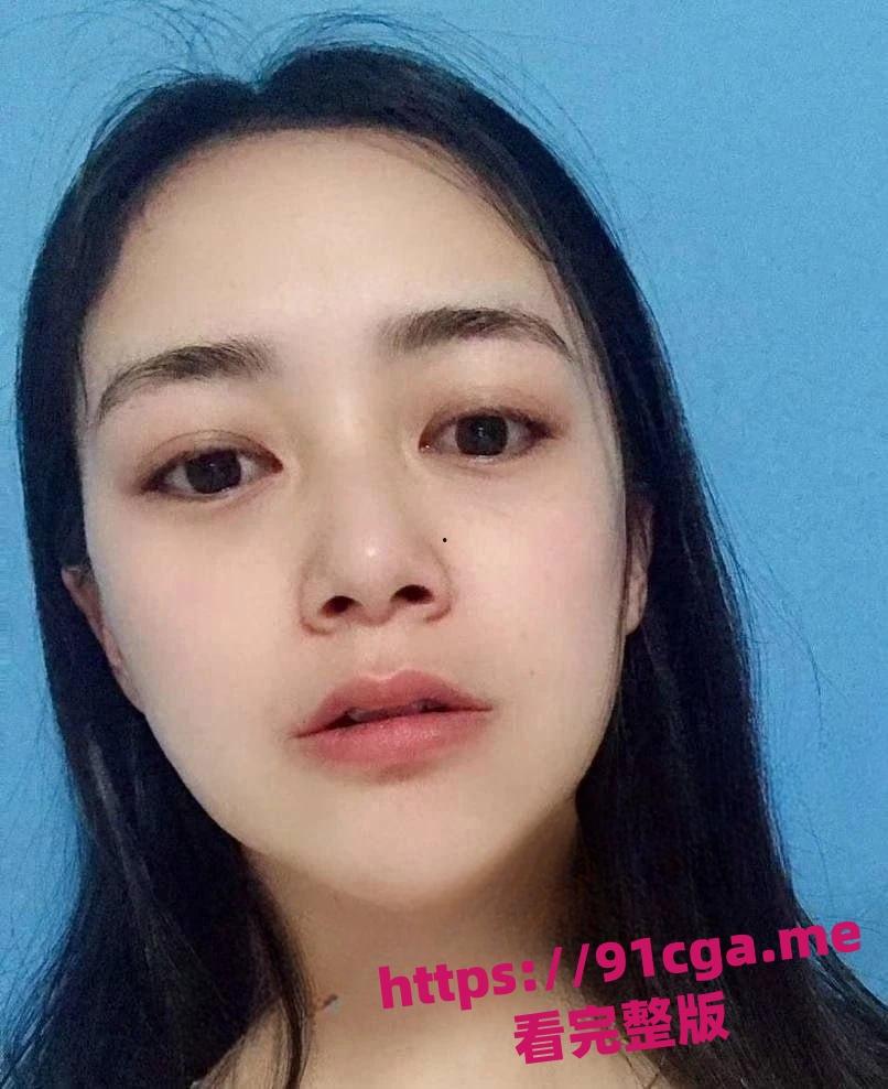 重庆财大新疆学妹夏兹热丽 高颜值尤物破处视频泄密-1