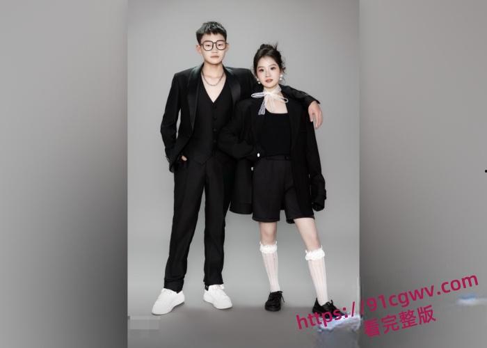 真实姐弟乱伦，姐姐结婚当天必须乘着姐夫不在直接内射亲姐姐想想就刺激，也不知道怀孕之后孩子会是谁的呢-2