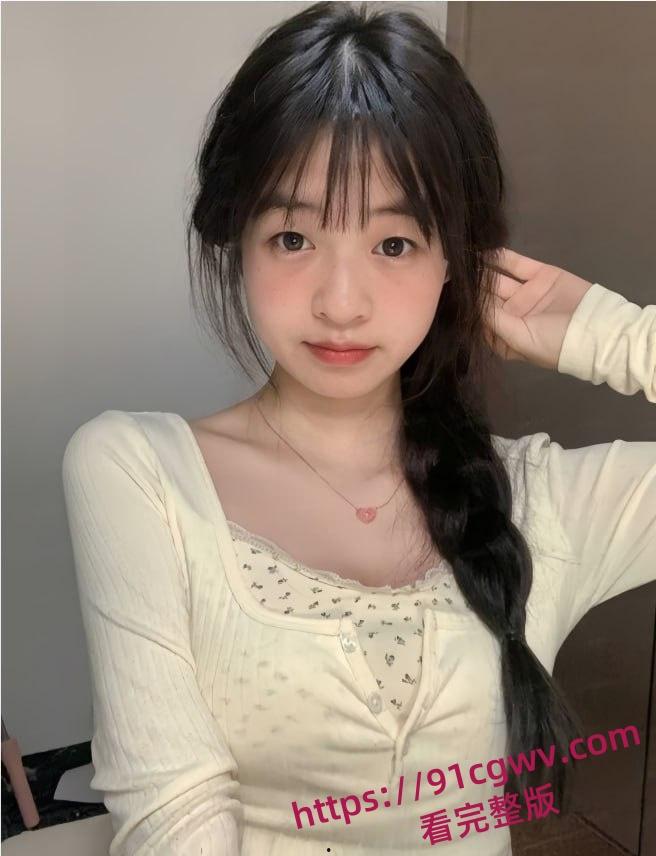 四川旅游学院陈蓓元 有着清纯外表却下海做外围捞金 2.6大洋包一夜 不做高端也不卖低廉逼价！-3