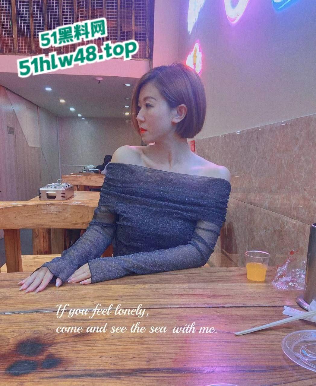 网友疯求的抖音二手车行短发风骚少妇老板娘【九梦】来了自慰抠逼及和车主大佬啪啪视频流出！-3