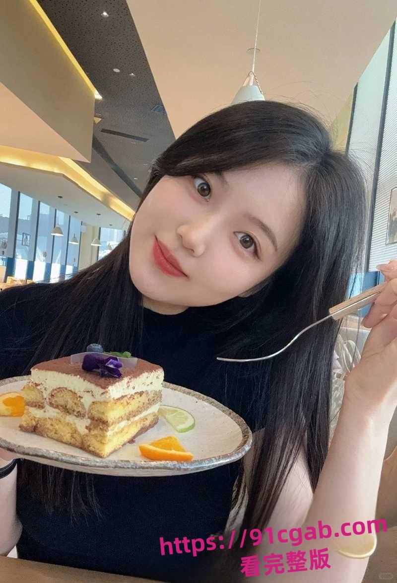 石家庄科技信息学院蒋文玥 恋爱期间脚踏多条船翻车 被男友曝光不雅视频!-3