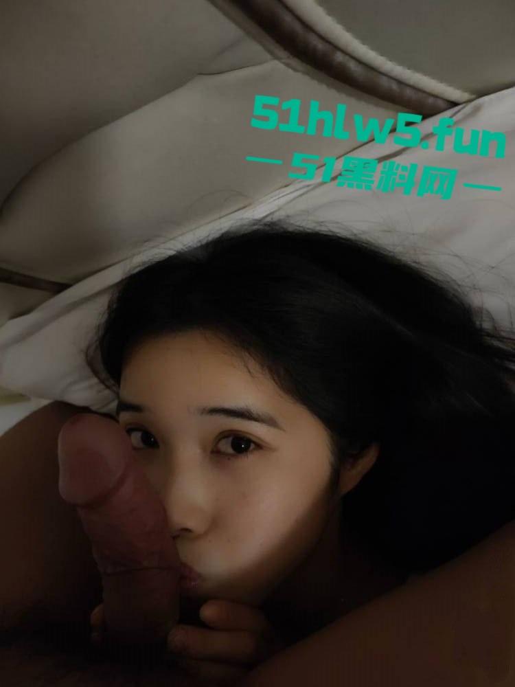 温州万达商城服装店导购【杨珍玥】背着男友约炮客人，竟然被渣男曝光这身材还真是诱人啊。-5