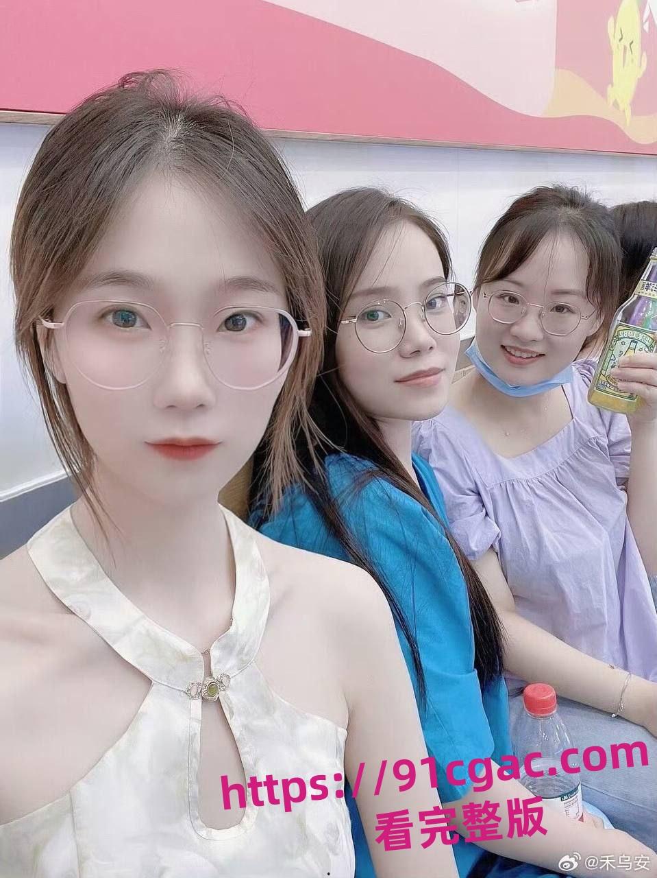 哈尔滨医科大学研究生 宦雅昕 大尺度私密照流出 后入顶臀的医师一个字就是爽！-5