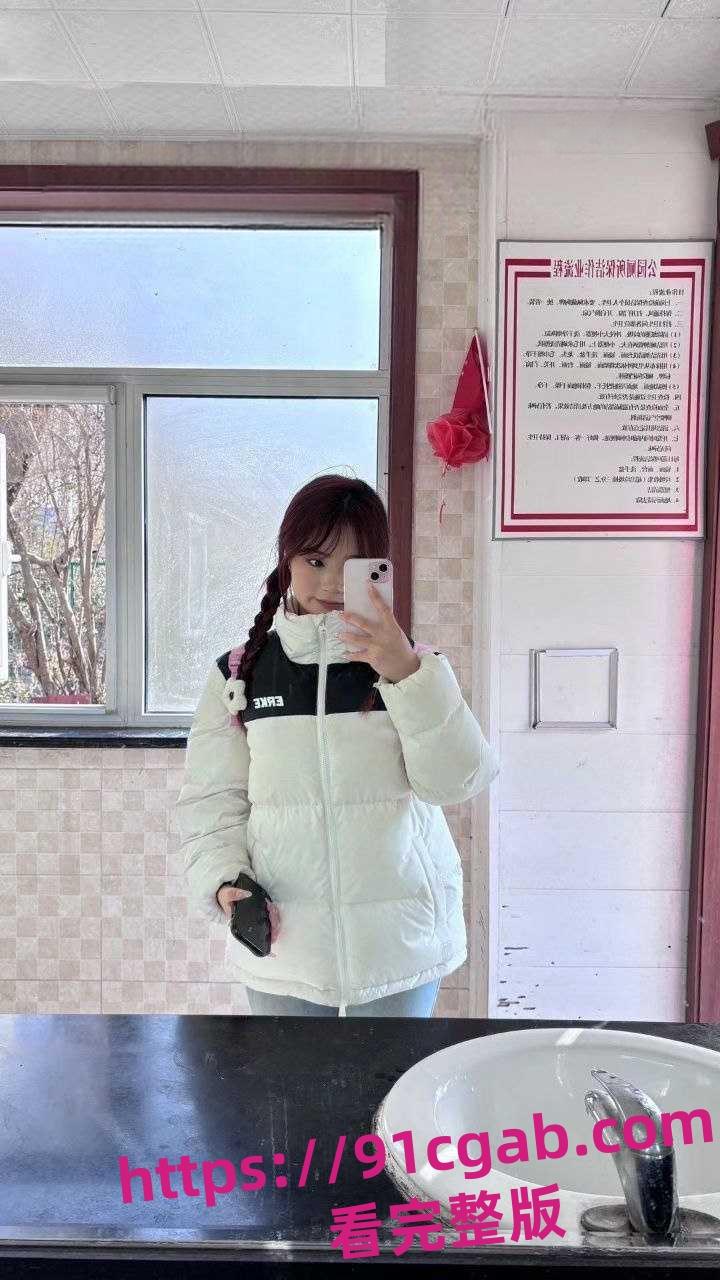 商丘学院朱雨佳大二背着男友卖给中年大叔 全露脸实锤！-1