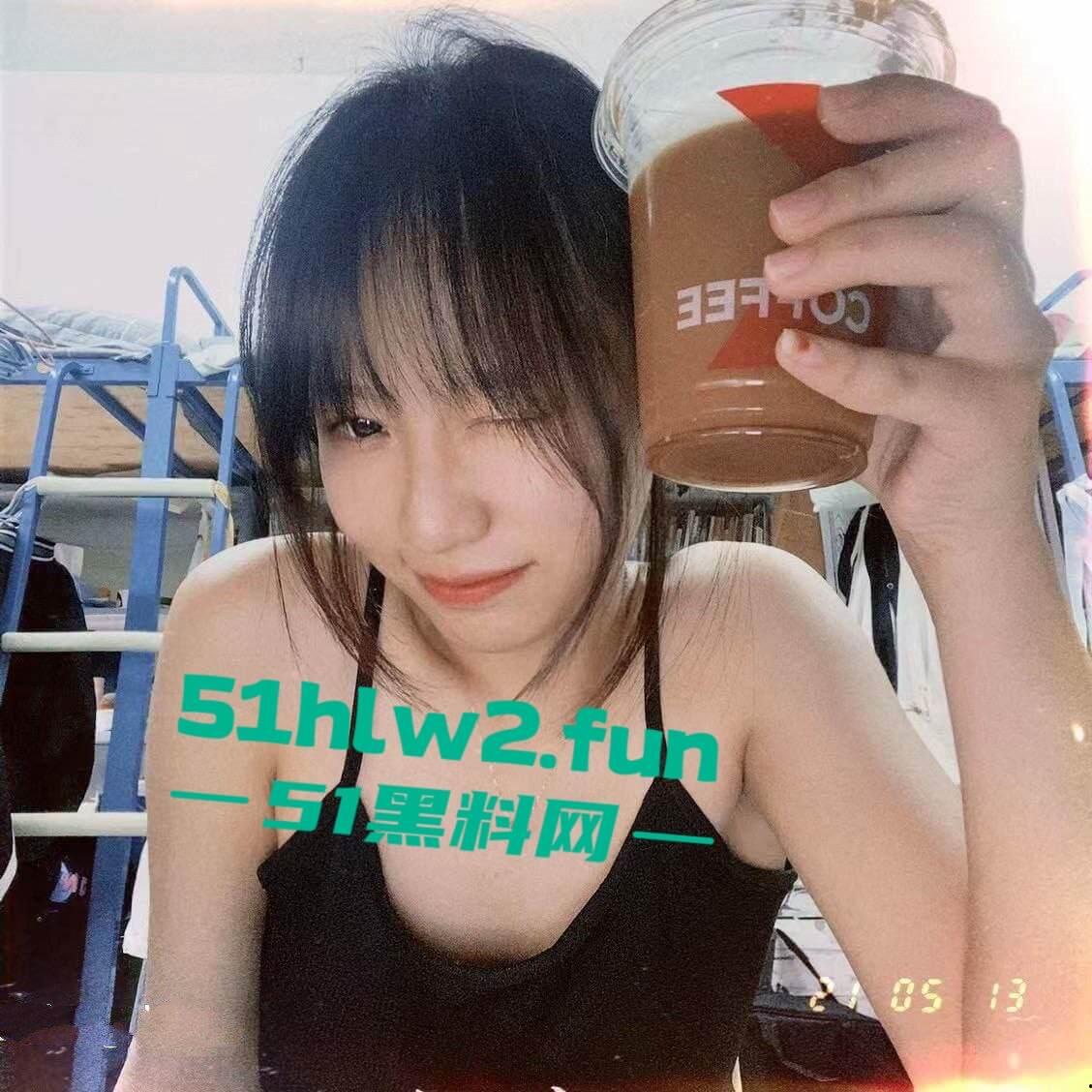 高颜值校花女神【林钰佳】清纯大眼反差学生妹，巨乳翘臀身材极品寝室自拍勾引金主，酒店约炮视频流出。-2