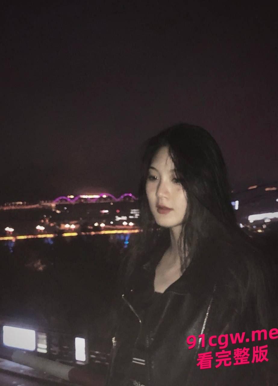 西南医科大学05年的学生妹手机拿去维修，约炮的照片和视频都被发出。#西南医科大学#学生妹#手机维修泄密-5