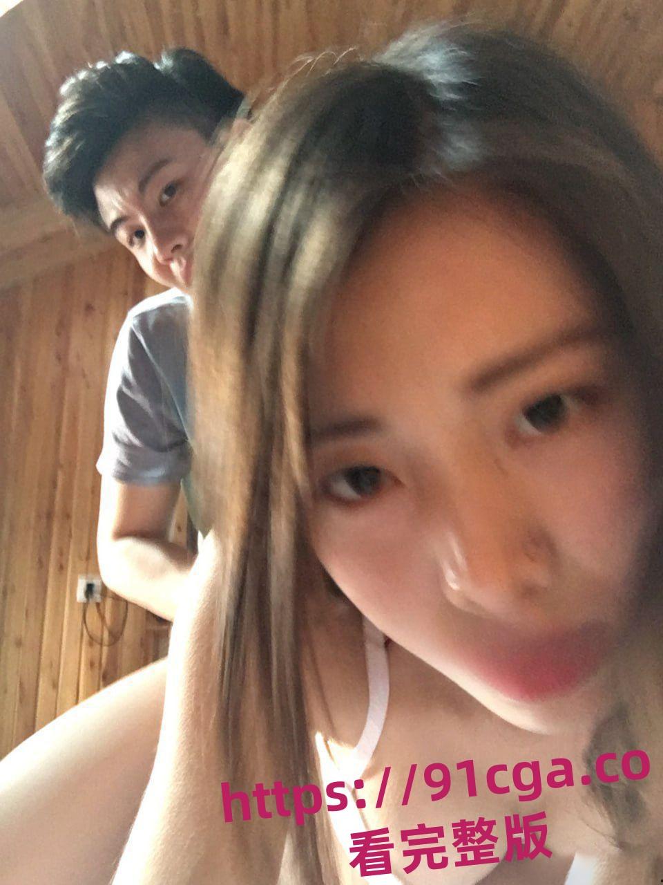 湖南辣妹子韩亚脚踏两条船 交往三年的绿帽男被踹 一曝光两人性爱视频!#反差婊#韩亚超#口交-4