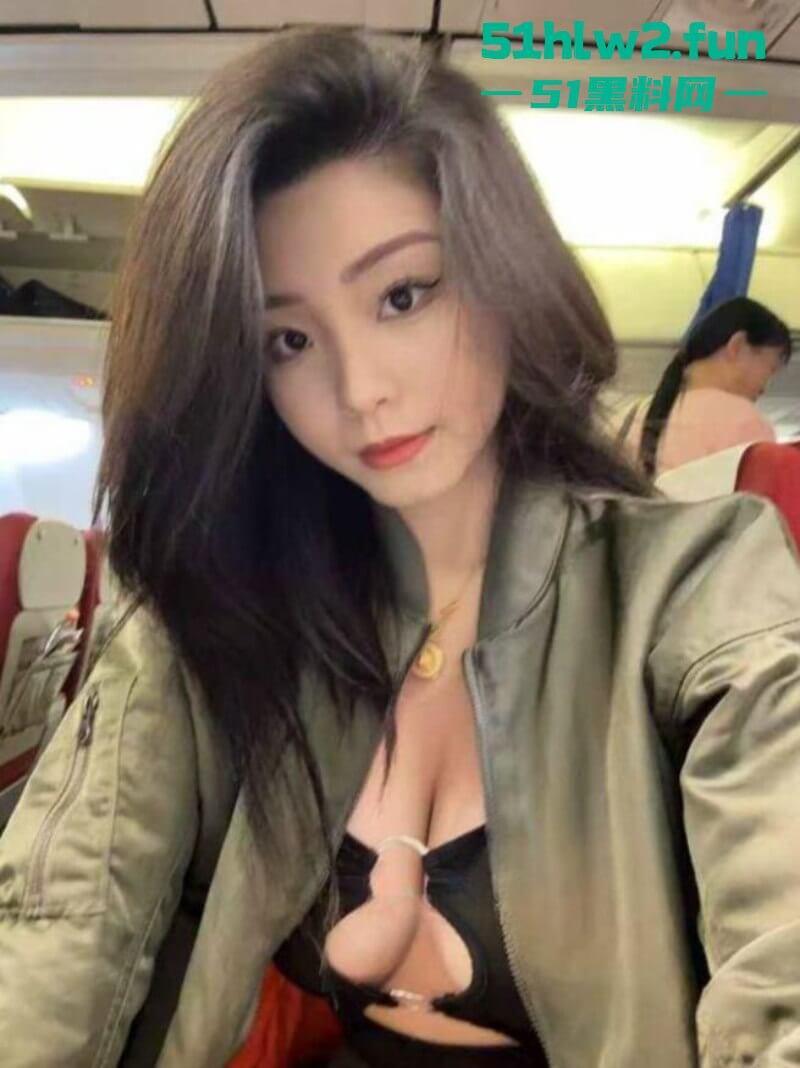 重庆高端外围鸡【溱浠雨】极品巨乳女神不雅私拍流出，各种道具淫骚自慰这奶子真的太爱了。-6