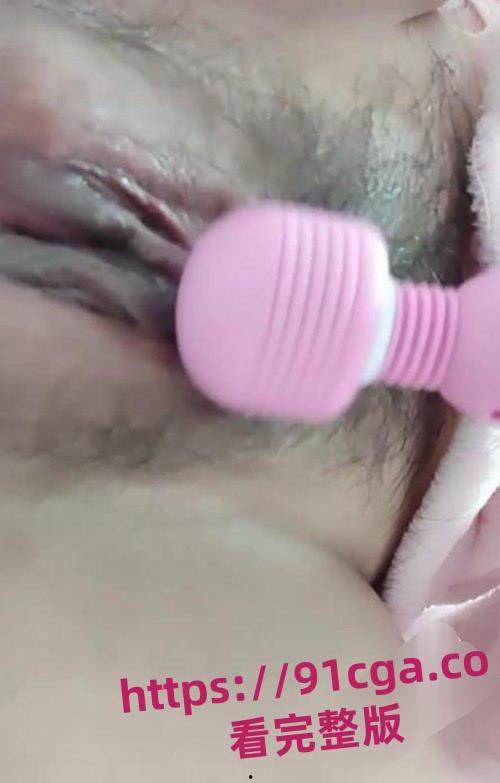 深圳新安职业技术学院极品嫩妹「曹婉婷」酒店私密视频流出！男友狂舔粉穴！-5