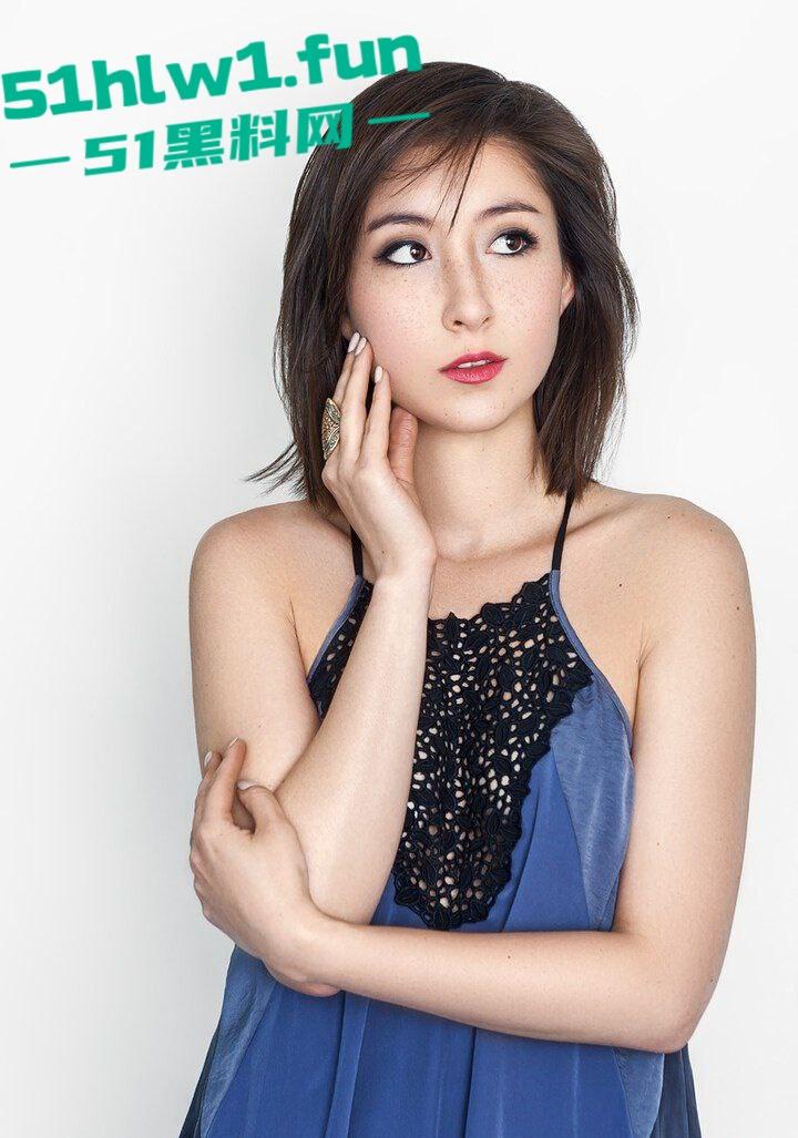 18岁华裔名流之女【王佳怡】下海拍片！为报复高盛副总裁父亲，加入重口味工作室，影片失控流出！-5