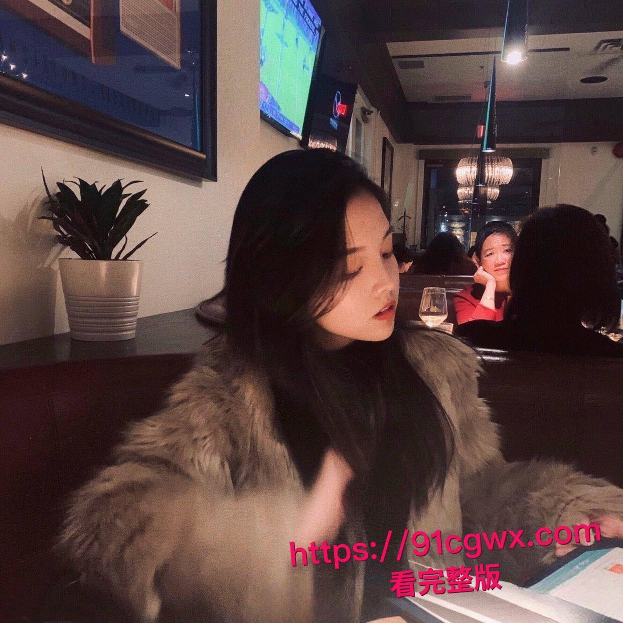 加拿大甜妹李天宜留学变小母狗：跪舔大鸡巴无套内射视频流出，骚穴高潮浪叫放荡夜全记录-7