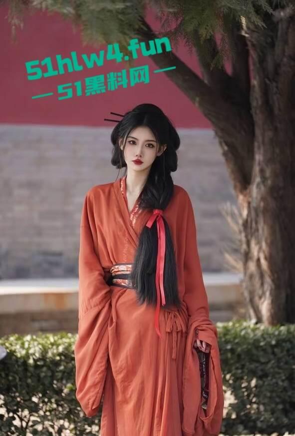 中国传媒学院准校花【抖音美少女】清纯型美女，穿性感黑丝激情啪啪视频遭流出。-8