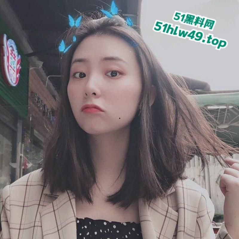 怀化中学语文老师【吕妍菲】学生心中的温柔女神竟私下狂野无边，化身欲望的尤物，疯狂约炮床上吮吸娇喘不止。-2