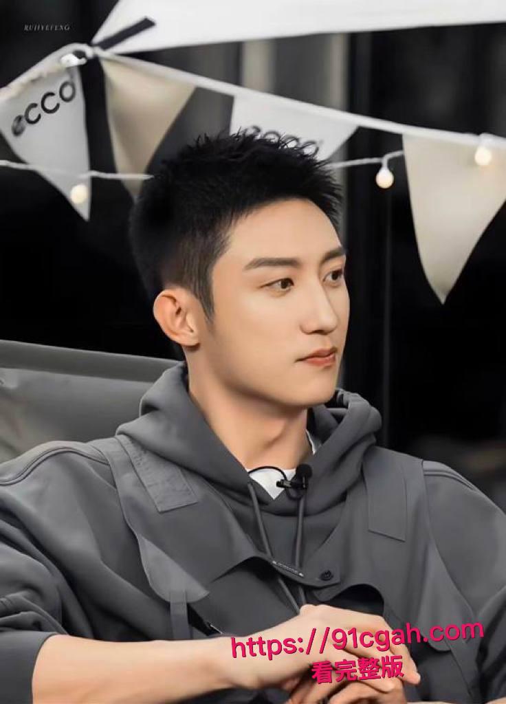 迪丽热巴黄景瑜不雅视频传闻始末：顶流恋情疑云再添猛料？​-9