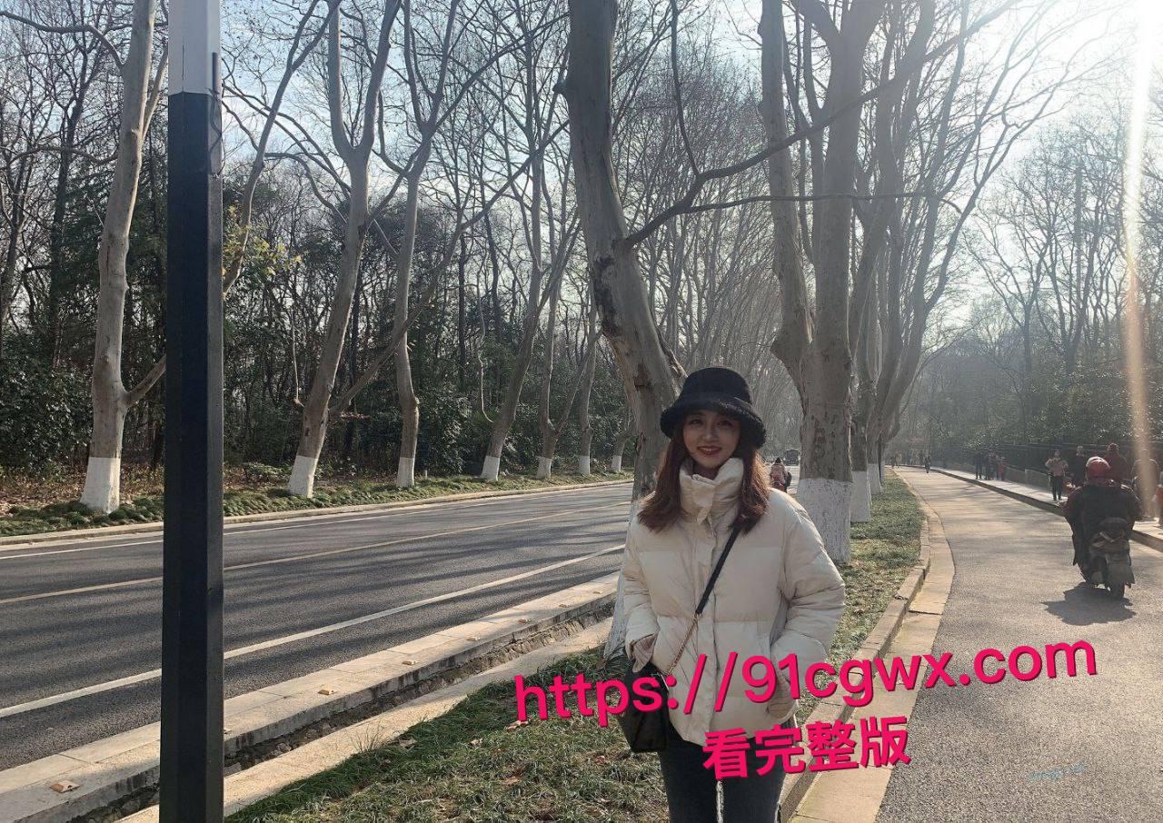 深受av影响，抖音网红 小张不在家 决定自拍一部av献给大家！-19