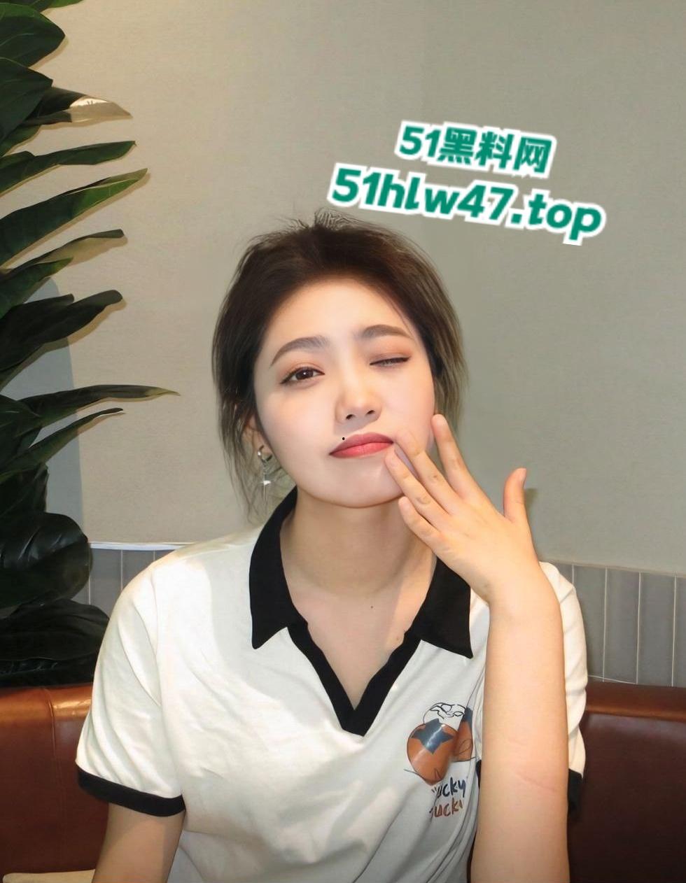 北京现代音乐学院，大三舞蹈校花【庄乔烨】校外金主包养，调教约炮视频流出。-2