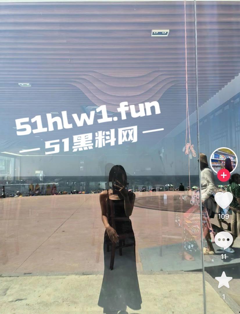 德州庆云县侯双婷，教育机构补课老师，身材高挑腿长逆天，兴趣超强的反差御姐，自拍勾引视频流出！-13