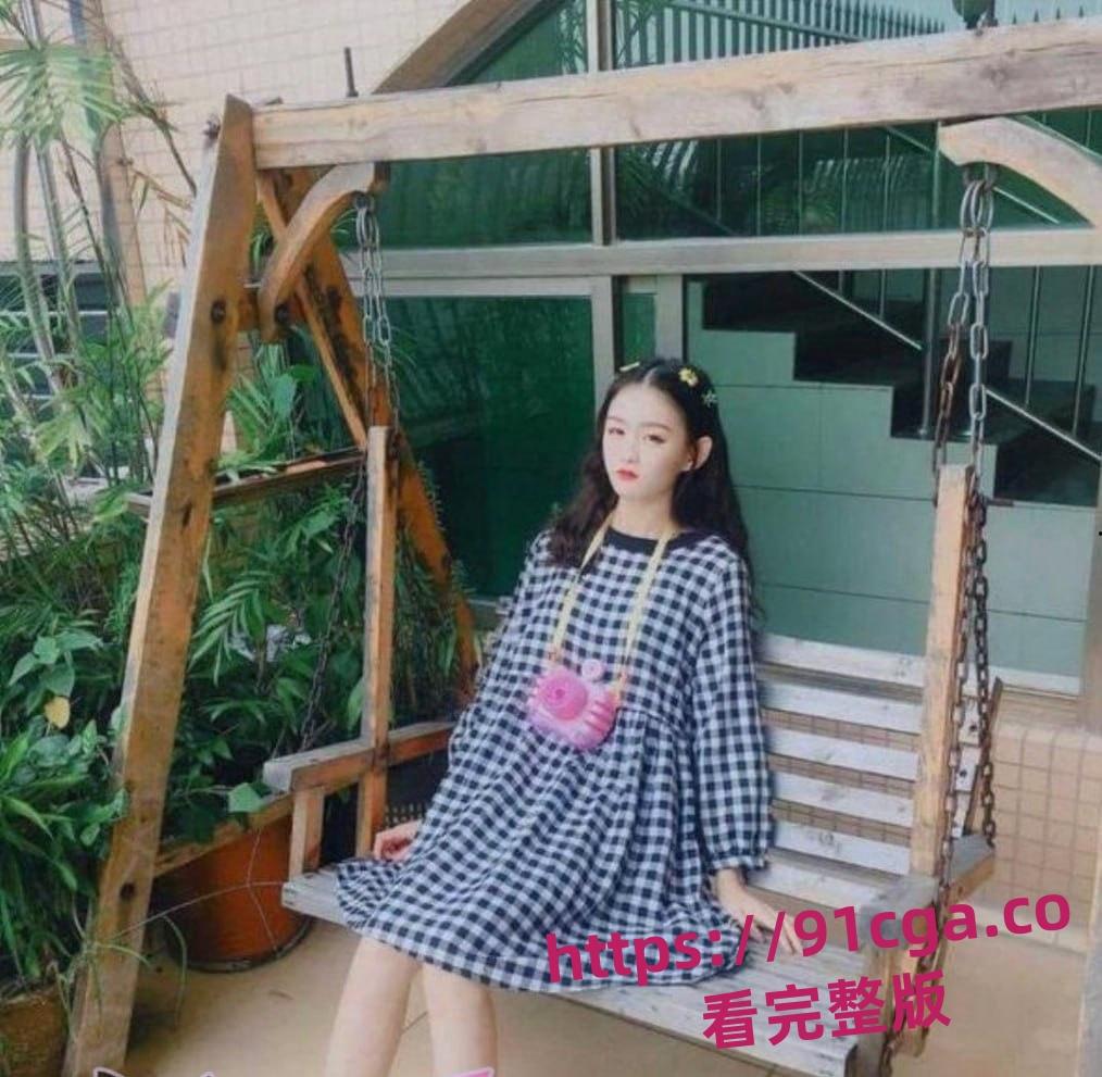 华中师范大学高颜值学生妹 蔡靖薇 因网贷无力偿还 室友介绍出卖自己的第一次破除视频泄#真实破处-2